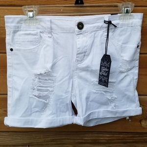 SILVER CRUSH DISTRESSED DENIM SHORTS NWT